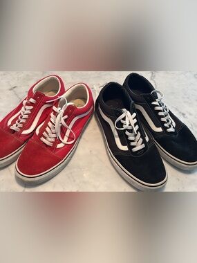 Vans Old Skool Men's Skate Sneakers in Red and Black - 2 pairs
